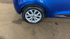 Renault Clio 1.2 TCE Dynamique Nav 5dr Petrol Hatchback